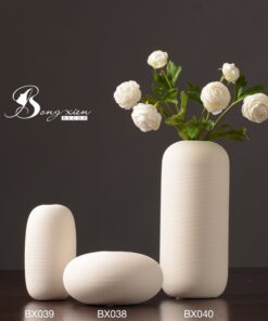 Bình gốm trắng hình bầu (S) 9