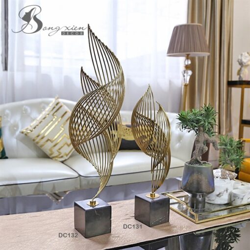 Decor ốc xà cừ bằng kim loại (S) 7