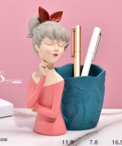 Decor cô gái địu giỏ 7