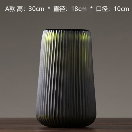 Bình thủy tinh trụ xanh lá vân xọc(M) 3