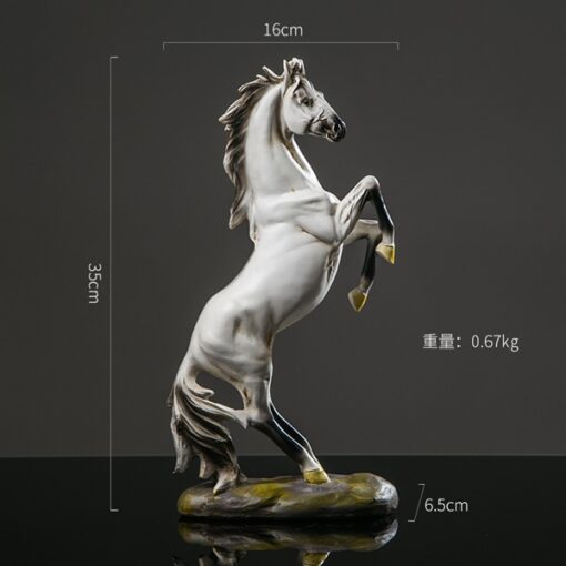 Decor tượng ngựa phi màu trắng 1
