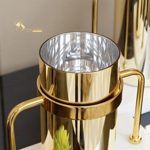 Decor bình vàng ruột gương đế đá trắng L 7