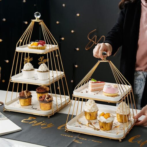 Khay trắng 3 tầng mặt đá 1