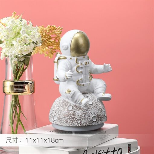 Decor loa blutetoth phi hành gia màu trắng 1