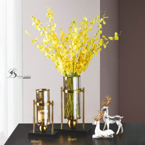 Decor bình trong viền vàng cao, đế nhựa đen (M) 3