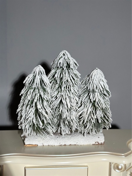 Cây chậu đế gỗ 3 noel 2 Cây chậu đế gỗ 3 noel 1