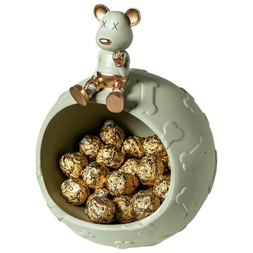 Decor chú chó ngồi trên mặt trăng màu xanh lá 1