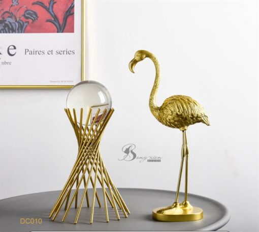 Decor Giá đựng cầu xoáy ( M) 1