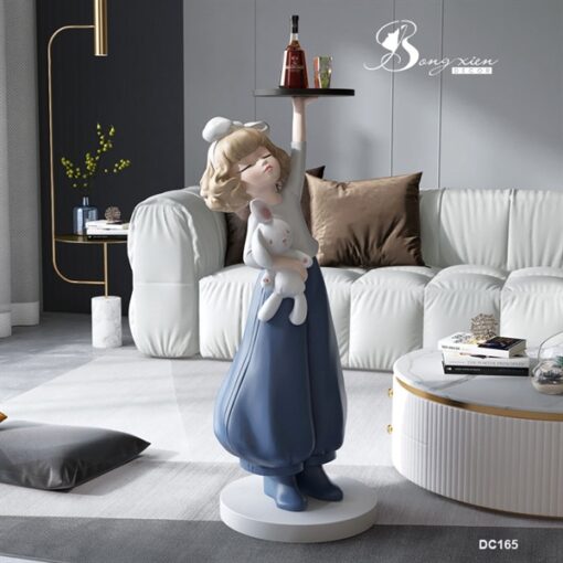 Decor tượng cô gái xanh da trời bê khay (M) 1