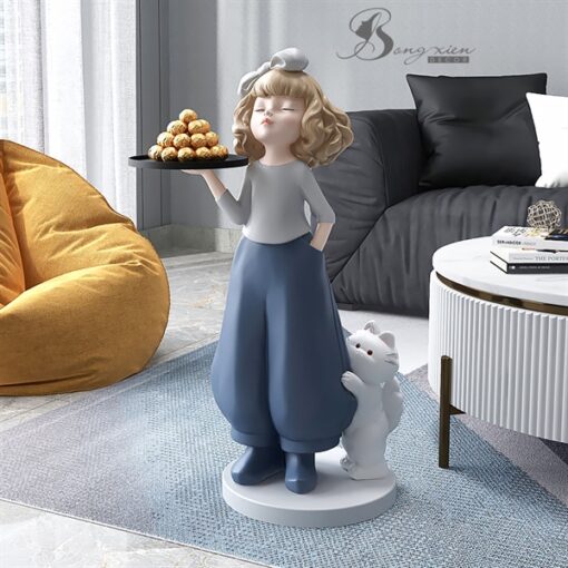 Decor tượng cô gái xanh ngọc +mèo bê khay (M) 1