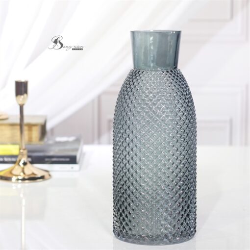 Bình TT xám thân chạm khác caro miệng trơn (M) 1
