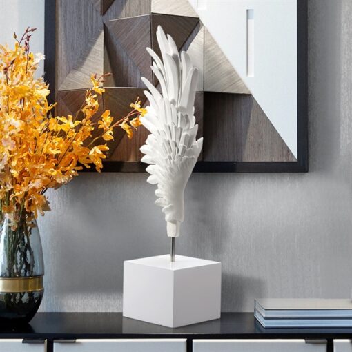 Decor cánh chim màu trắng bên trái 1