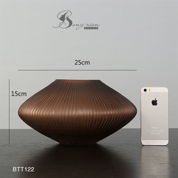 Bình TT hình lồng đèn nâu sọc nhám 4 Bình TT hình lồng đèn nâu sọc nhám 3