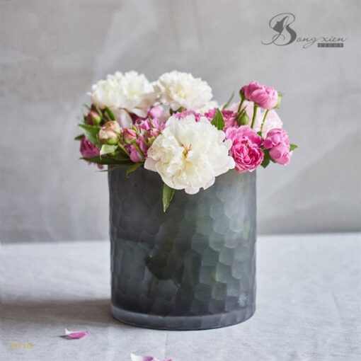 Bình trụ vảy xám 1