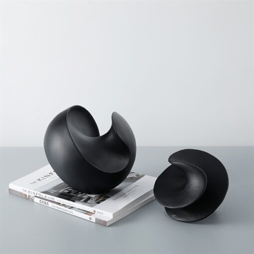 Decor mô hình lốc xoáy màu đen (M) 3