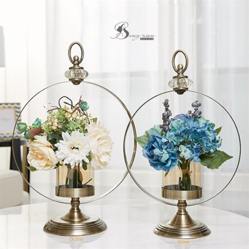 Decor bình nâu, đế cổ điển, khung tròn + hoa 5