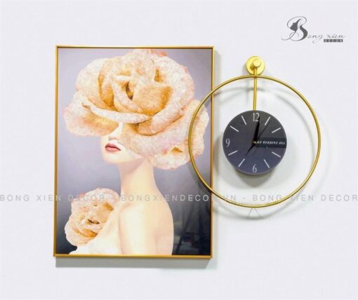 Tranh đồng hồ cô gái đầu hoa hồng 1