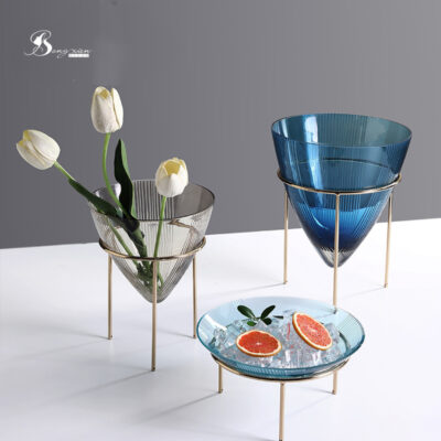 Top Mẫu Bình Hoa Thủy Tinh Đẹp Sang Trọng Cho Decor Nội Thất 2025 21