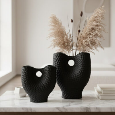 Biến Hóa Không Gian Đầy Nghệ Thuật Với Bộ Sưu Tập Decor Đen Trắng Tại Bông Xiên Decor 14 Biến Hóa Không Gian Đầy Nghệ Thuật Với Bộ Sưu Tập Decor Đen Trắng Tại Bông Xiên Decor 13