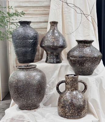 Bình Gốm Trang Trí Bông Xiên Decor – Nét Mộc Nghệ Thuật Cho Không Gian Sống 12 Bình Gốm Trang Trí Bông Xiên Decor – Nét Mộc Nghệ Thuật Cho Không Gian Sống 11